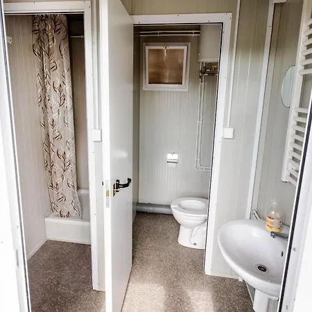 Lynx Pro - Base Units Holiday home *