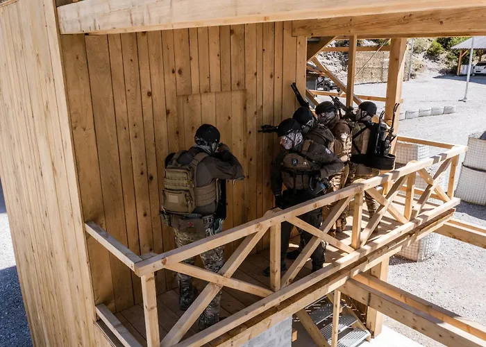 Lynx Pro - Basecamp Units Curnovec