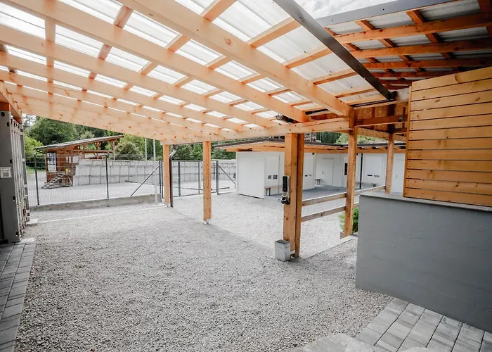 Lynx Pro - Basecamp Units 別荘 *