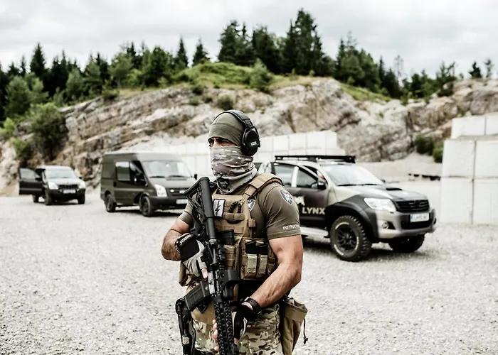 Lynx Pro - Basecamp Units 別荘