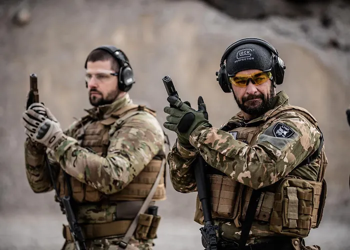 Lynx Pro - Basecamp Units 別荘 *