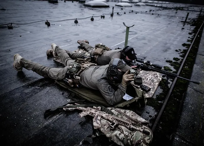 Lynx Pro - Basecamp Units 別荘